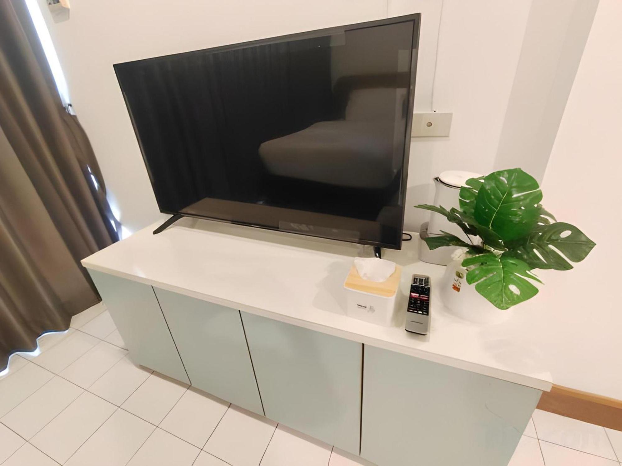 Oyo 75446 Travis Inthamara 49 Hotel กรุงเทพมหานคร ภายนอก รูปภาพ