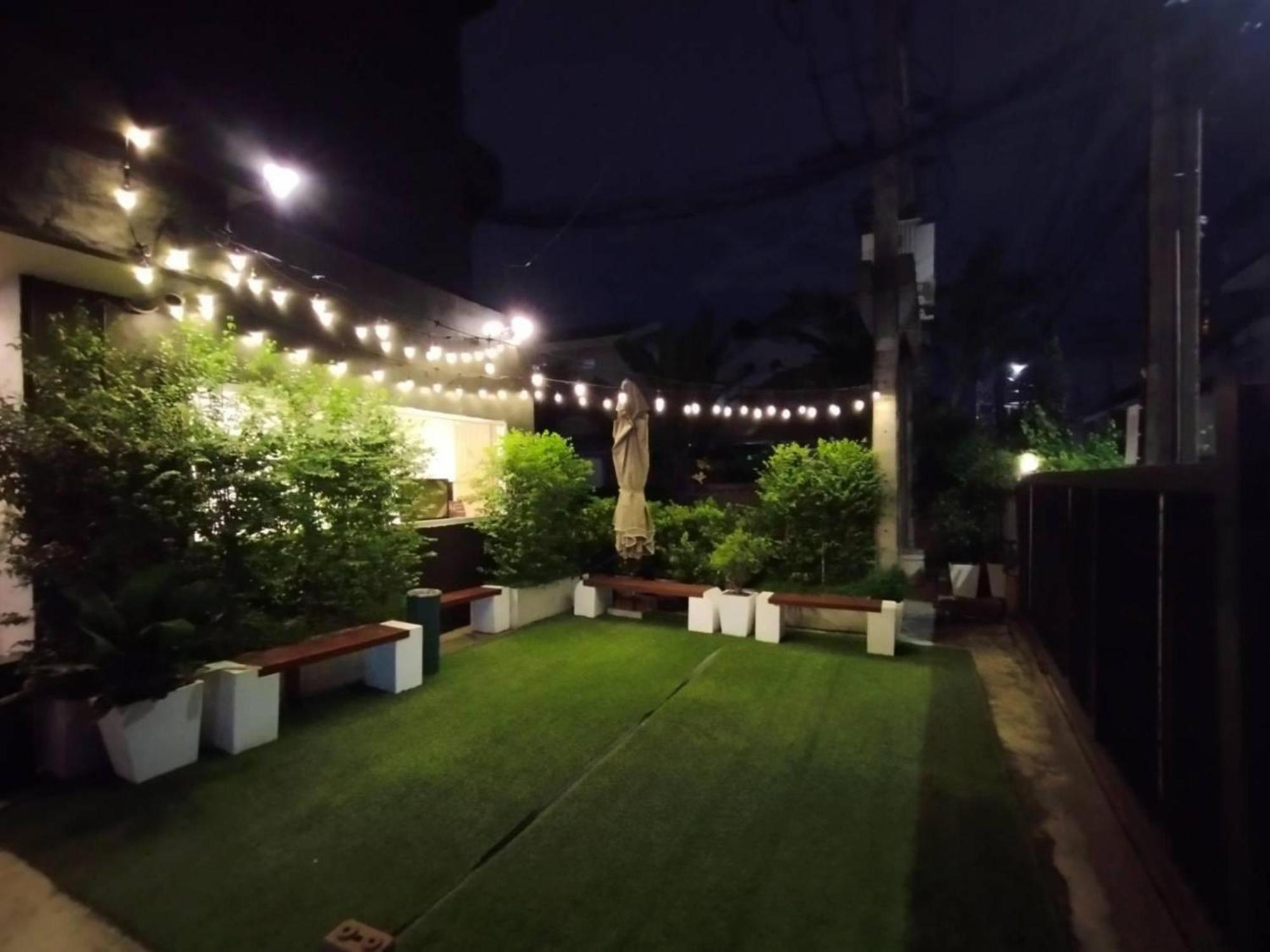Oyo 75446 Travis Inthamara 49 Hotel กรุงเทพมหานคร ภายนอก รูปภาพ